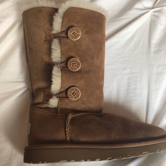 UGG kids’ bailey button - Picture 3 of 8